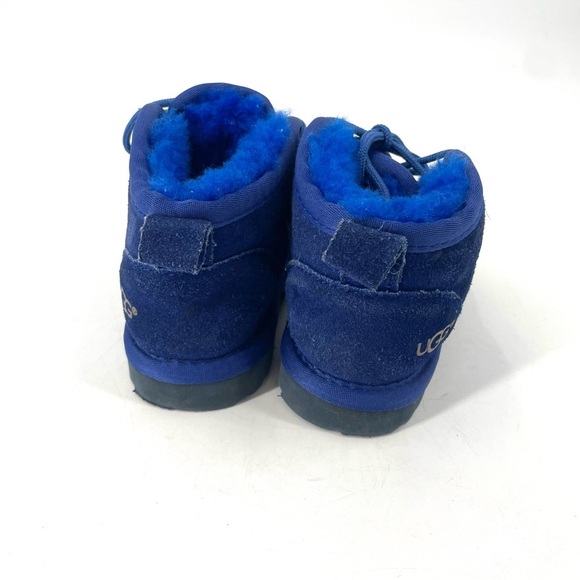 UGG Neumel Blue Suede Chukka Slip On Sherpa Child Boot - Picture 3 of 5
